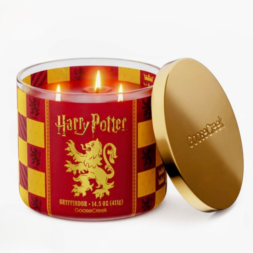 🆕 HARRY POTTER "GRYFFINDOR" GooseCreek 3-wick Candle Ltd Ed.